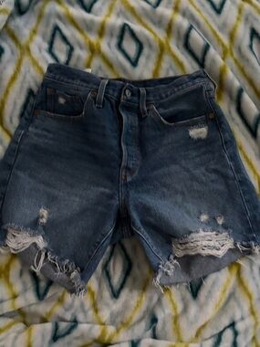 Levi’s baggy Mid-Thigh Shorts